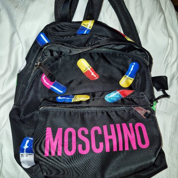 Moschino backpack, Prescription Drug Capsule, RARE controversial pop-culture - Picture 1 of 5